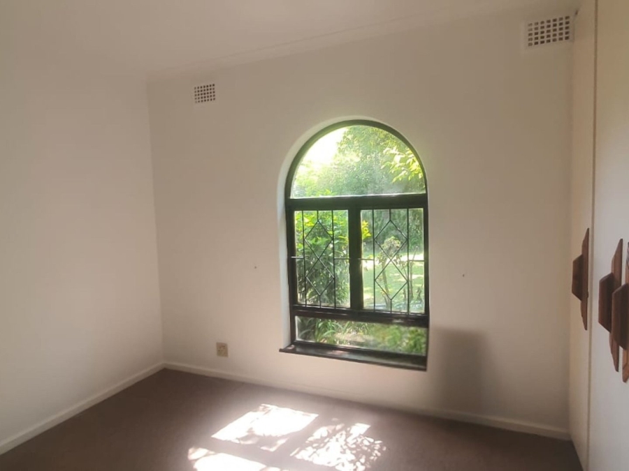 To Let 4 Bedroom Property for Rent in Constantia Western Cape